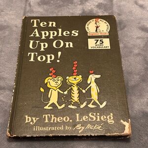 Ten Apples On Top 1ST EDITION 1961